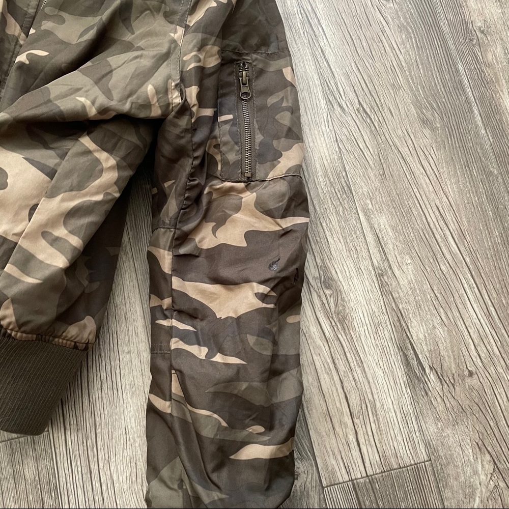 Camp Jacket✨ - Picture 3 of 7